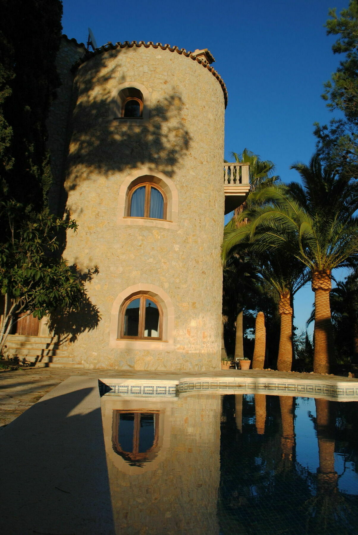 Weingut & Landhotel Can Davero บินิสซาเล็ม ภายนอก รูปภาพ
